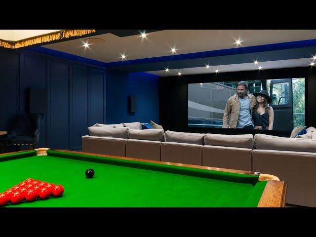 Is this the ultimate basement room ? Snooker and Cinema all in one.