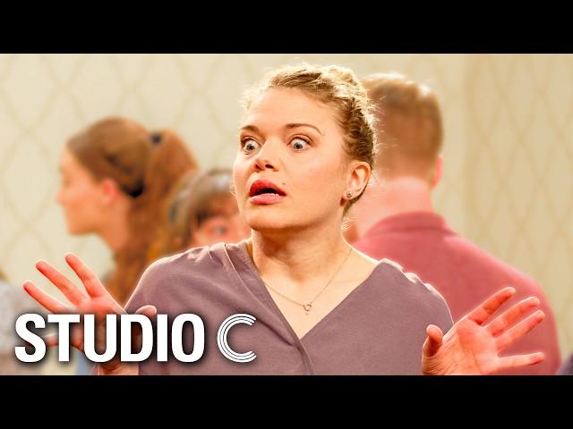 On the Spot: Mallory Has to Improvise - Studio C