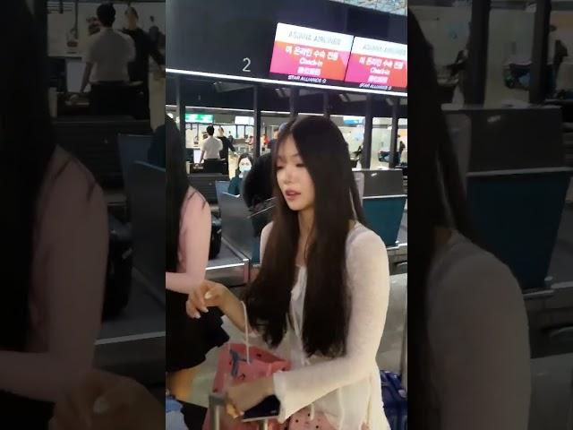 LG雙子啦啦隊們回韓國了！我是不是很快又要見到她們 @LGTwinsTV