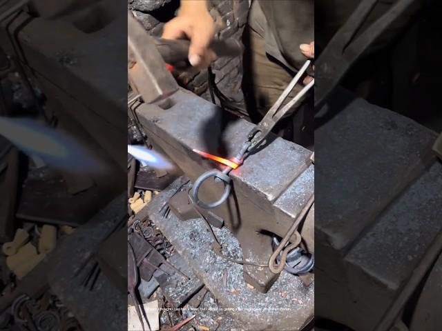 Traditional forging process of metal ring