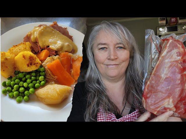 How to Cook CORNED BEEF Plus my Special Potatoes #instantpot