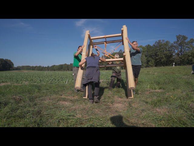 Das "Betriebsbienen" Wildbienenhaus MGH - Naturschutzprojekt der Brado GmbH 1080p