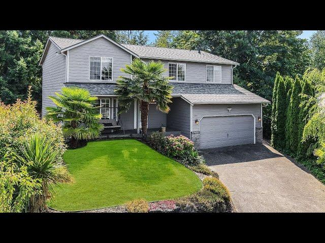 Beautifully Maintained 4-Bed (+Bonus Room!) Home in Des Moines, WA - SOLD