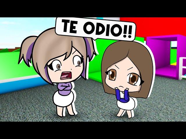 LYNITA BEBÉ SE PELEA CON SU HERMANA MENOR EN ROBLOX!!