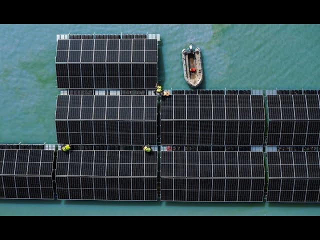 Utilizing unused water surfaces to generate green energy