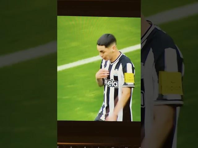 Catholic Paraguayan Miguel Almirón Newcastle United