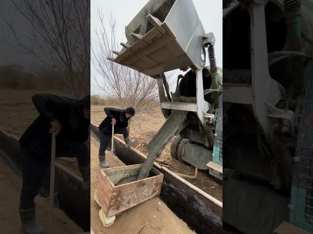 Beton quyish xizmati‍️ #beruniy #beton #turtkul #automobile #urgench #uzbekistan #construction