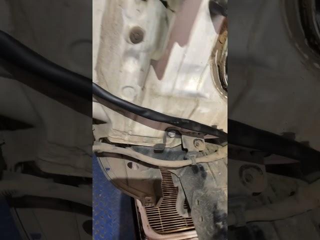 Установка фаркопа Steinhof T-163 и проводки фаркопа Brink 754051 на Toyota Prado 150, 2014г.