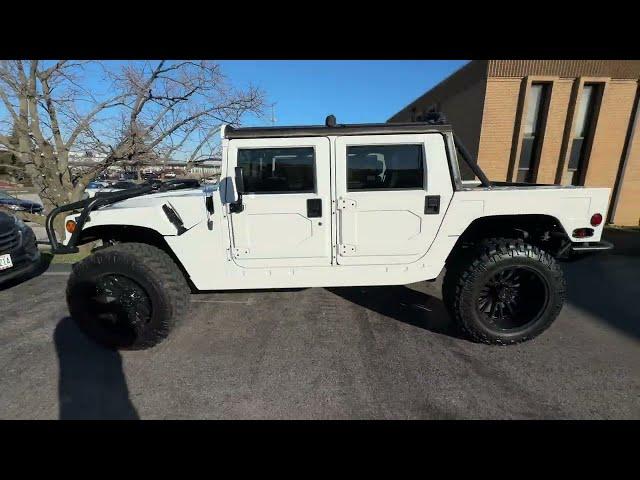 Hummer H1 Walkaround cold start and driving