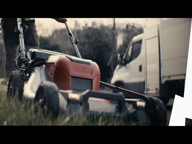 MILWAUKEE® M18 FUEL™ Lawnmower