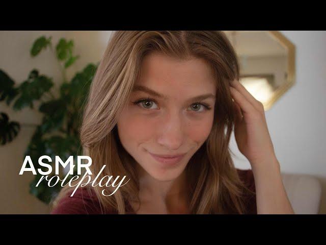 [ASMR RP] Cute Girl Can't Stop Complimenting You!