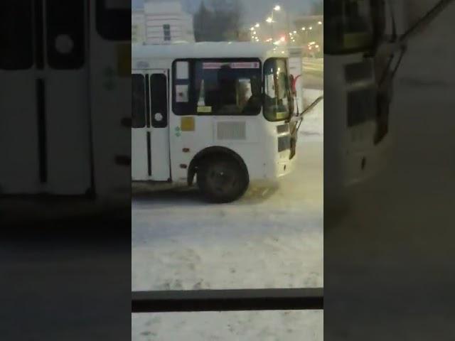замена ремня на пазике