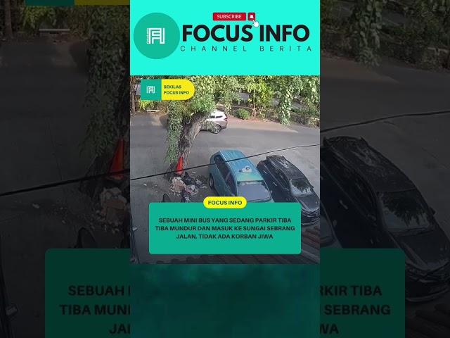 Detik Detik Mini Bus Sedang Parkir Mundur Dengan Sendirinya, #beritateraktual #viralmedsos