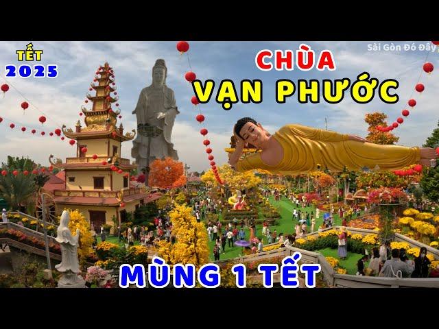 Hàng 1000 Người Đổ Về Chùa Vạn Phước Ngày Mùng 1 Tết Đông Chưa Từng Thấy