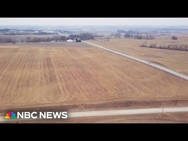 Farmers hit by Trump's federal funding freeze scramble to respond ahead of spring