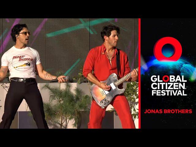 Jonas Brothers Perform 'Cake by the Ocean' | Global Citizen Festival: NYC