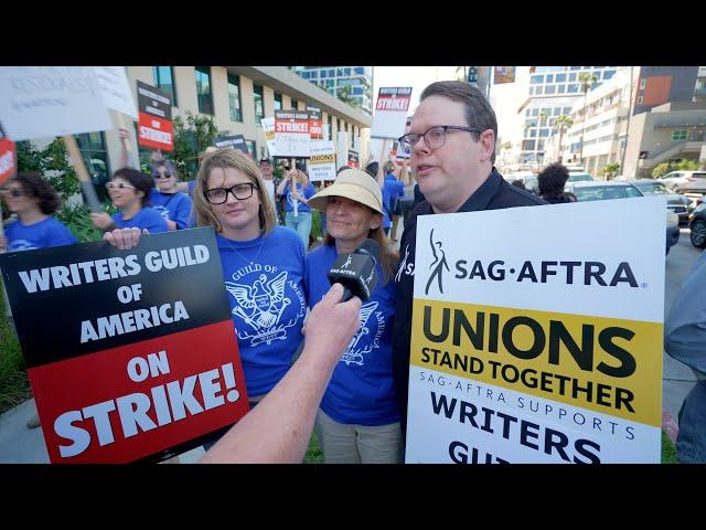 SAG-AFTRA Supports WGA