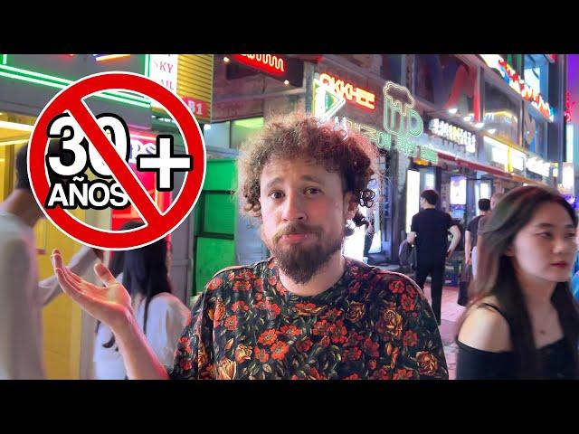 I am banned from entering Korean nightclubs for being "too old" | 30 YEARS = NO .