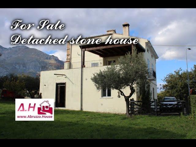 Detached, stone structure, restored, 3 bedroom, country house with garden, terrace and barn