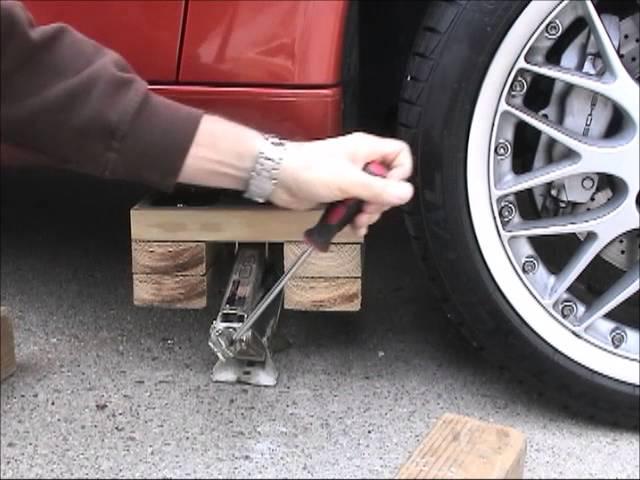 CAR JACK STAND