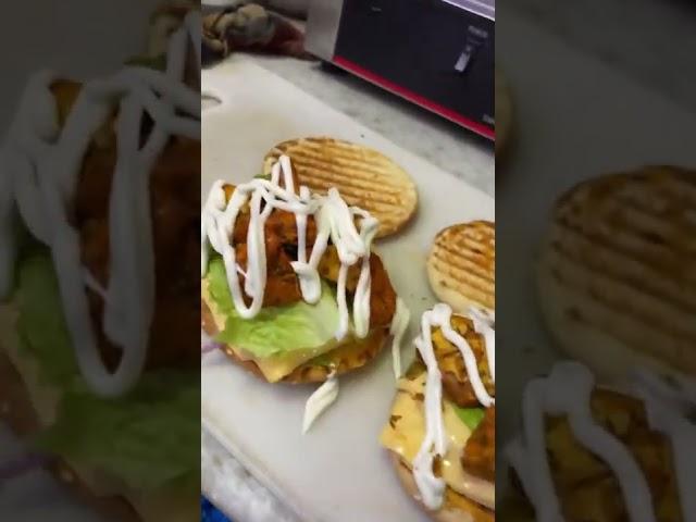 Chicken tikka burger 