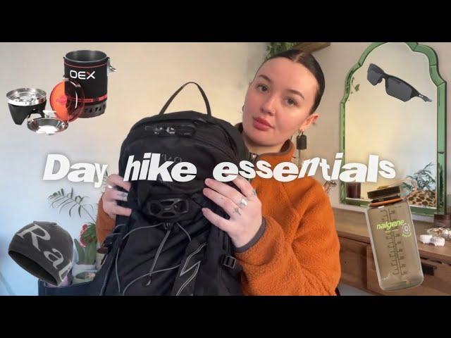 Day hike essentials UK | Watch in HD