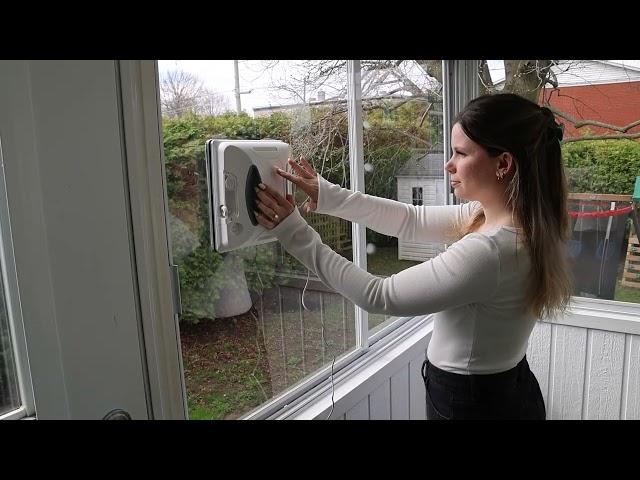 Product review | FMART W6 Window Cleaning Robot