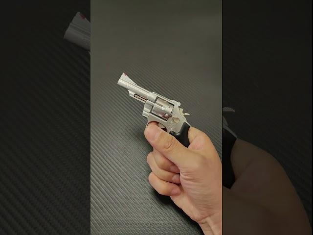 Mini Smith & Wesson M29 Revolver - link in comment