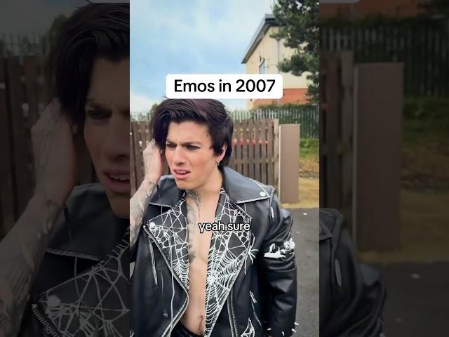 Emos throughout the years… year by year… #emo #gothic #goth #emomusic #alternative #mcr #rock