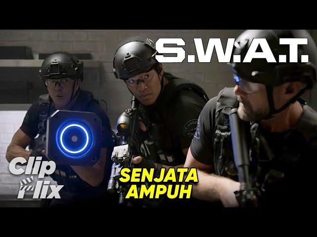 S.W.A.T. | Musim 2 Episode 6 (4/4) | Senjata Ampuh | ClipFlix