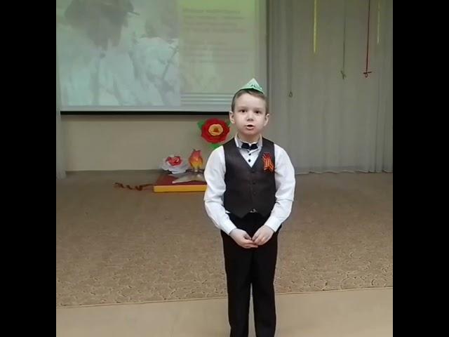 Александр Бывшев. Стихотворение "Медсестра". Читает Михаил Шевченко (6 лет, Пермь).