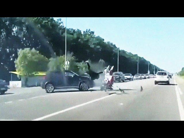 #005 A compilation of crashes with motorcycles in Russia