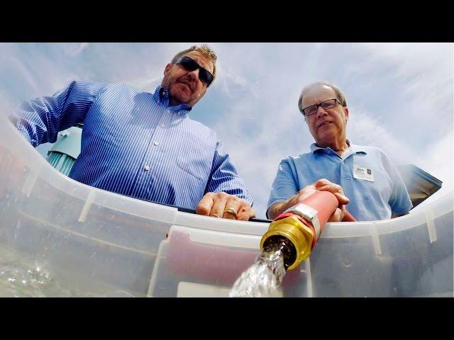 The Fresno Bee's George Hostetter grabs free city water