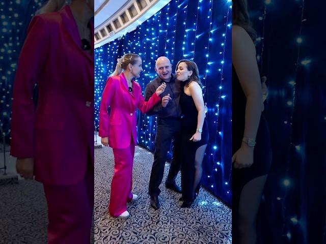 Что она творит ? #ведущаямосква #юмор #ведущийнакорпоратив #ведущийнасвадьбумосква