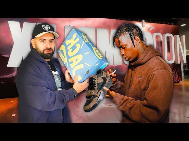 ComplexCon TAKEOVER!! We Met Travis Scott and He Signed My Sneakers