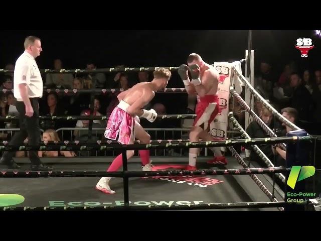 Josh Clarke v Genadij Krajevskij 18/03/2023