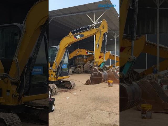 Test the flexibility of the excavator boom#usedmachine #usedexcavatorforsale