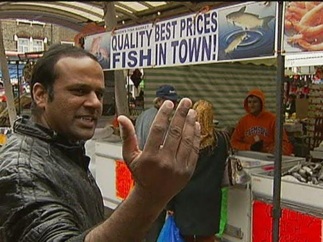 One Pound Fish: Brilliantly enthusiastic market stall holder sings