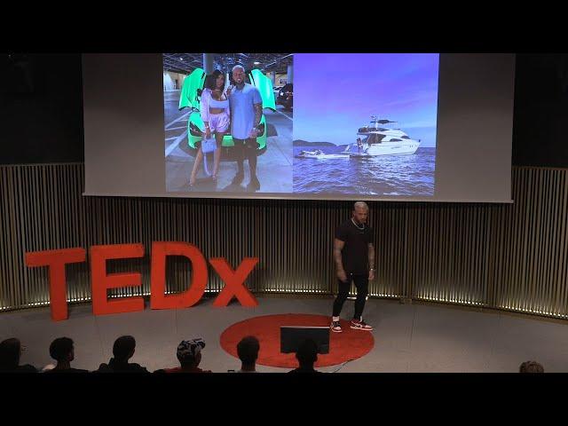 Historia de realización: de lavaplatos a millonario | Amadeo Llados | TEDxMatadepera