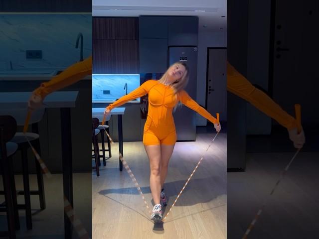 Танцую со скакалкой #скакалка #dance #rope #dancer #ropeskipping #jumprope #танцысоскакалкой