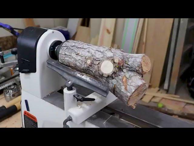 Wood Turning a Natural Edge Vase