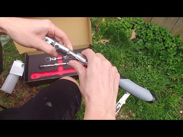 Unboxing E-Z RED MR482FL 3 Piece Locking Flex Head/Extendable Ratchet Set MR14FL MR38FL MR14FL