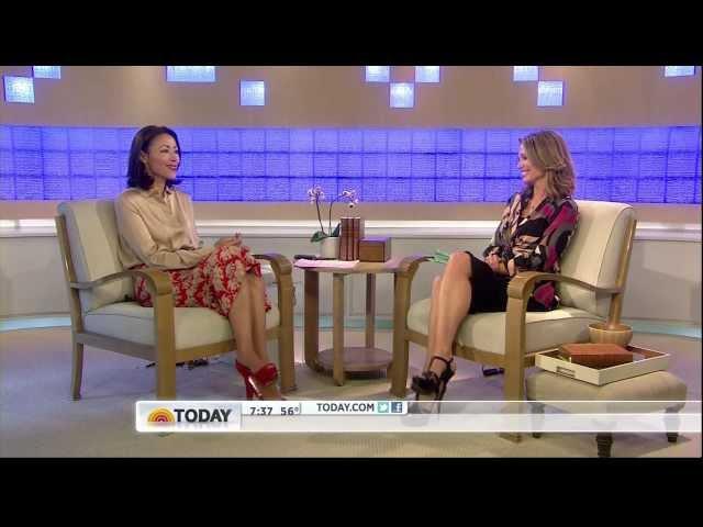 Amy Robach - legs & stiletto heels