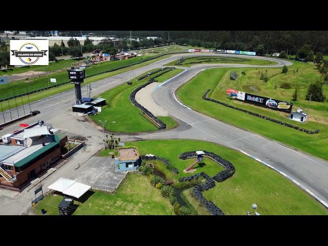 VOLANDO EN DRONE 4K - AUTODROMO DE TOCANCIPÁ