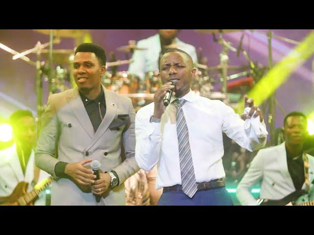 Essence of Worship Ft Patrick Kubuya - Moyo Wangu (Official Live Music)