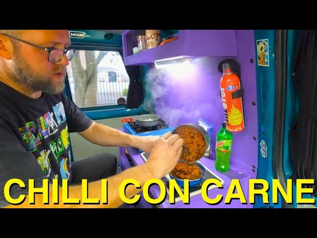 Extra HOT Chilli Con Carne | Camping Cooking