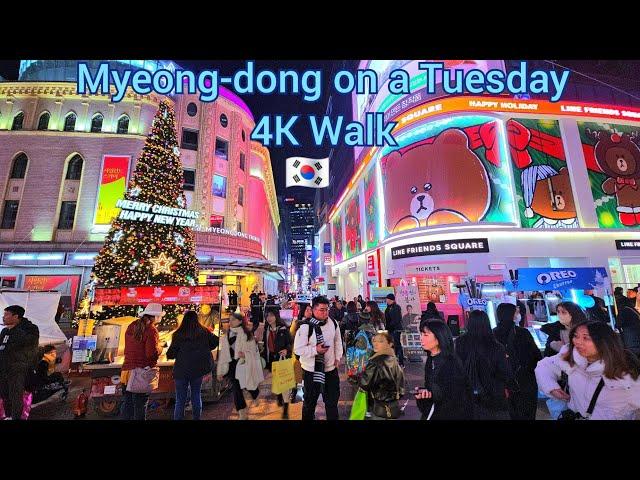 명동 Famous Night Market in Seoul Korea. Myeongdong 4K Walk on a Tuesday. Street Food, Shops, Vibes.