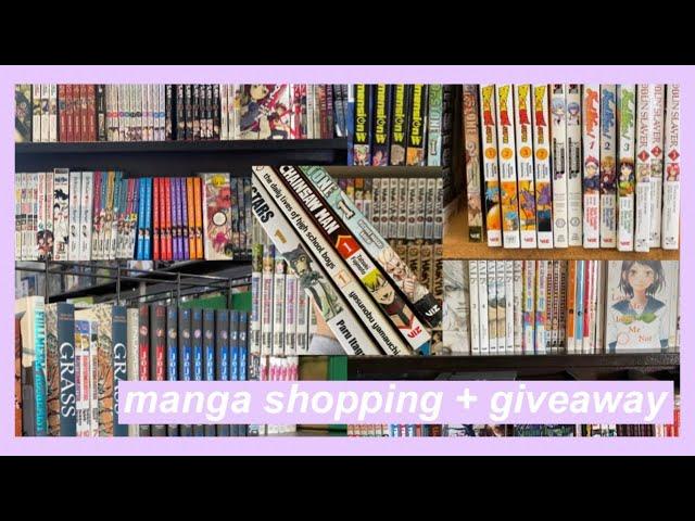 manga shopping with me + giveaway ft TheMangaSloth