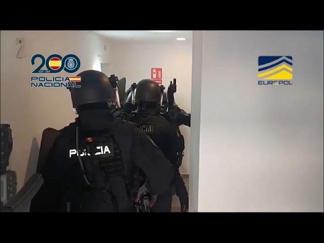 Spanish police arrest gang members accused of recruiting minors from abroad