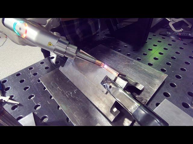 Welding with LightWELD XR: Handheld Laser Welding And Cleaning